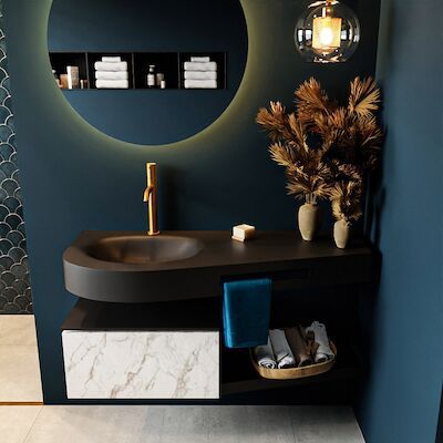 MONDIAZ RIVA 120cm badmeubel onderkast / planchet kleur carrara met 1 lade. Wastafel DULCET links 1 kraangat kleur Urban.