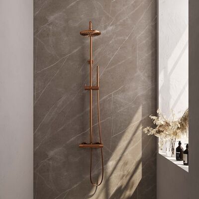 Regendoucheset Opbouw Brauer Copper Carving 20 cm Thermostatisch met Handdouche 3-Standen Geborsteld Koper